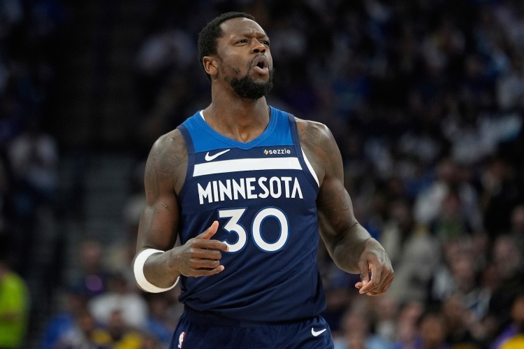 成半身位优 成半身位优