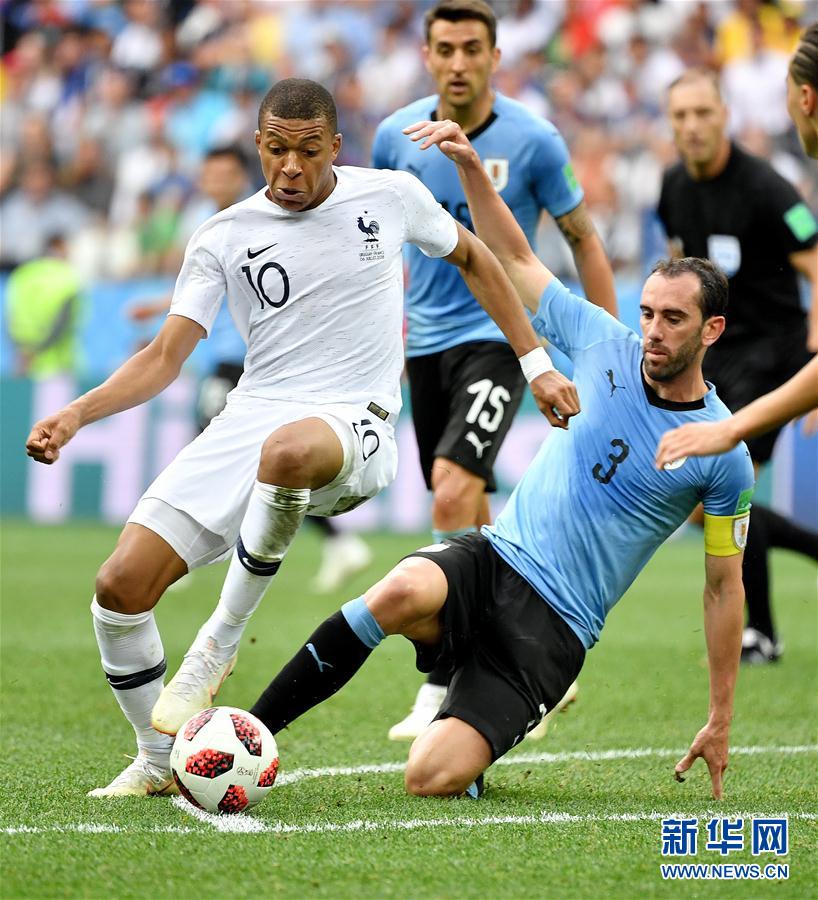 更偏向以队 更偏向以队